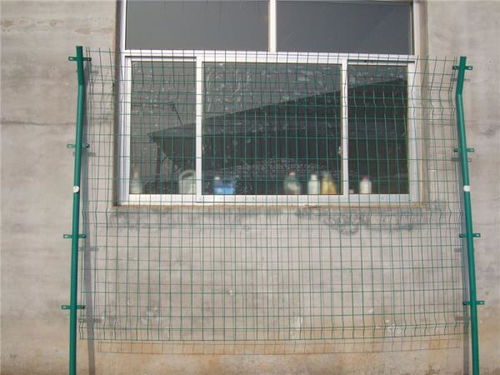 圈山边框护栏网 公路护栏网定制