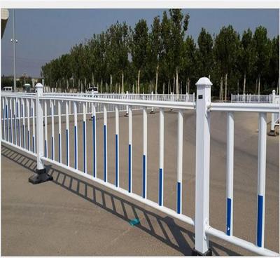 道路护栏与市政护栏 为何厂家直销更受青睐？